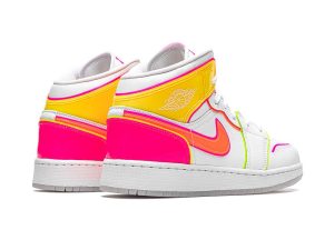 Jordan Air Jordan 1 Mid GS ‘Edge Glow’ outfit style