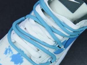 NK SB Dunk Low detail view