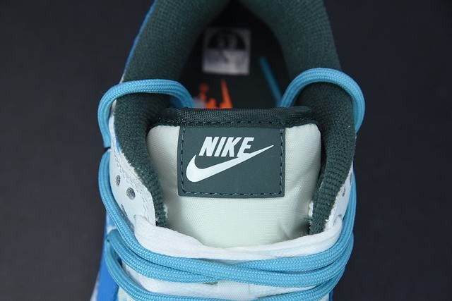 262011653241161_15-1 NK SB Dunk Low outfit style