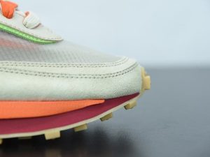 Sacai Waffle Kiss Of Death Net Orange front view