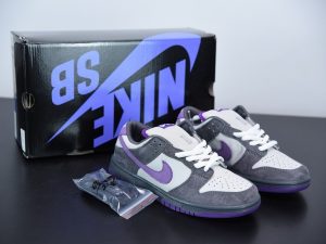 Nike Dunk SB Low Purple Pigeon side view