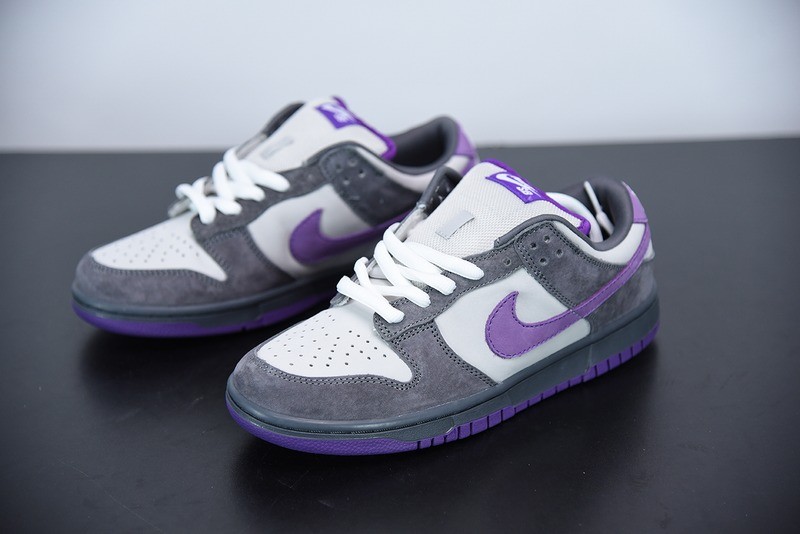 279861604041768_17-1 Nike Dunk SB Low Purple Pigeon close-up detail