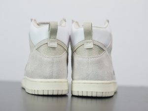 Nike SB Dunk High Pro Grey white close-up detail
