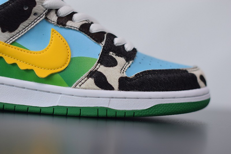315261598086266_2-1 Nike SB Dunk Low Ben Jerrys Chunky Dunky close-up detail