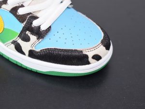 Nike SB Dunk Low Ben Jerrys Chunky Dunky side view