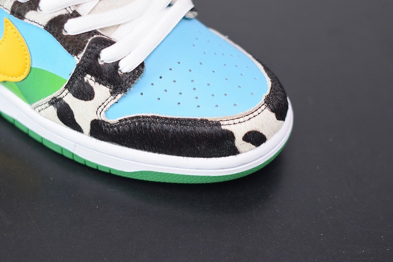 315301598086266_4-1 Nike SB Dunk Low Ben Jerrys Chunky Dunky side view