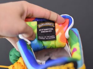 Nike SB Dunk Low Ben Jerrys Chunky Dunky close-up detail