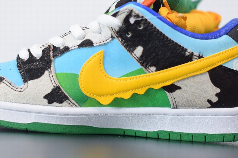 316081598086266_20-1 Nike SB Dunk Low Ben Jerrys Chunky Dunky close-up detail