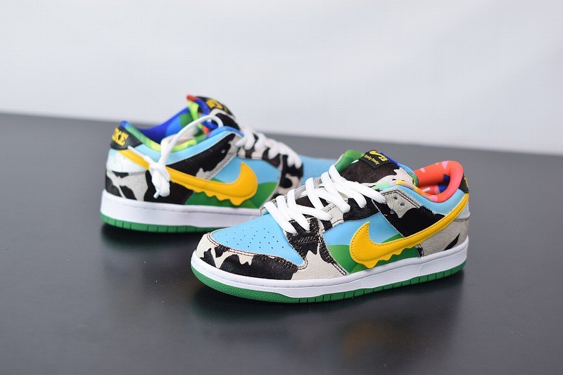 316121598086266_22-1 Nike SB Dunk Low Ben Jerrys Chunky Dunky front view