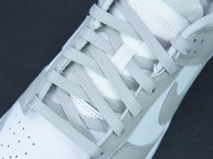 Nike Dunk SB Low Photon Dust front view