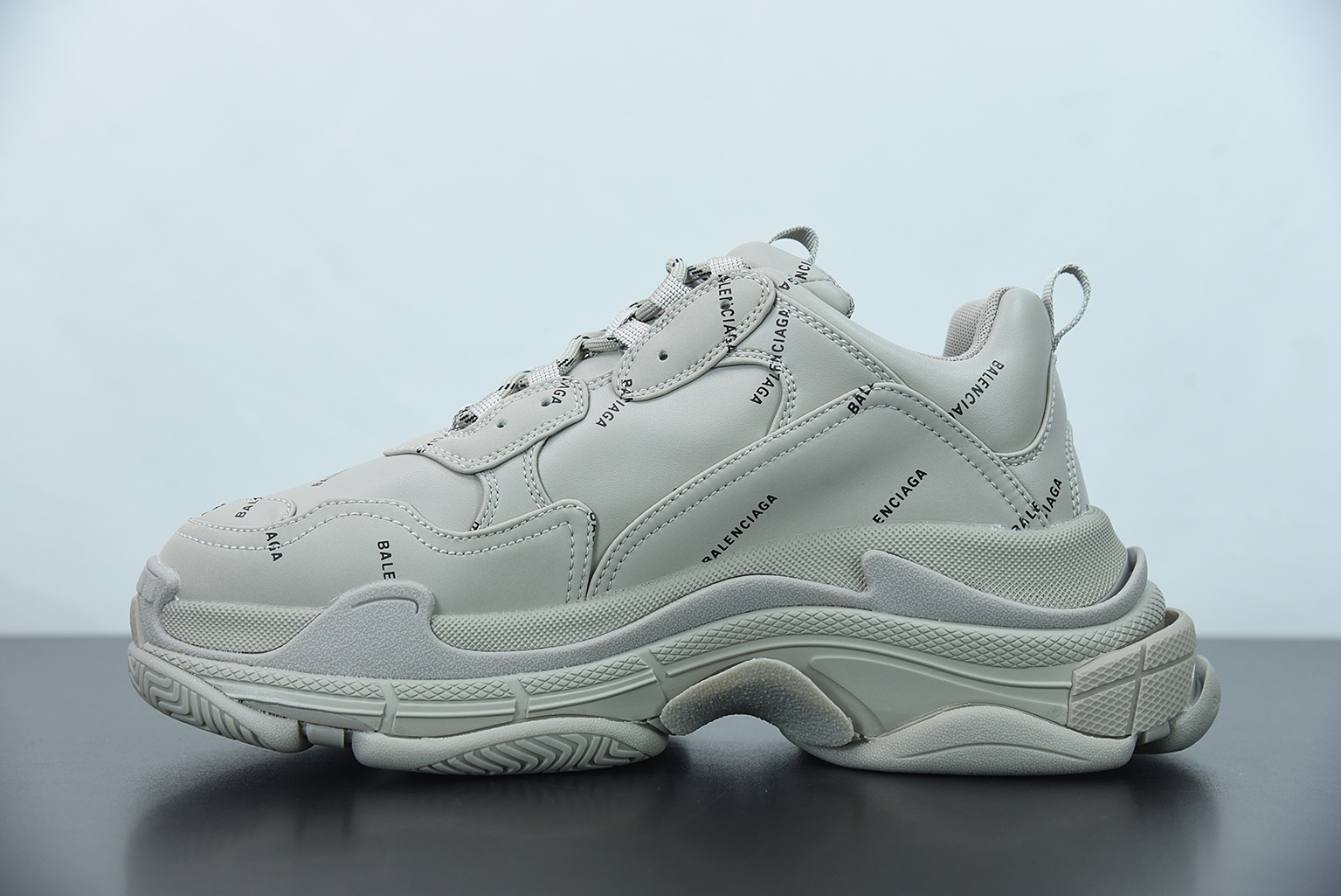 3f8d7ea5 Balenciaga All Over Logo Triple S Grey outfit style
