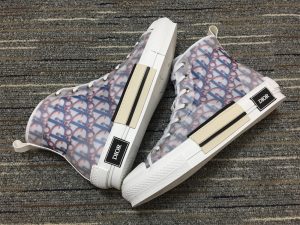 Christian Dior High B23 Oblique Pixel Blue Red front view