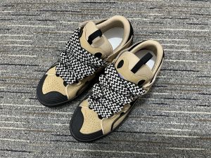 Lanvin Sneaker Brown Black outfit style
