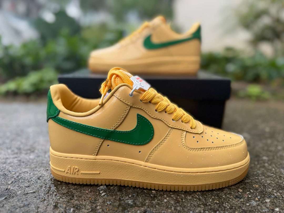 af1_topaz_8 Nike Air Force 1 Low QS 'Topaz Gold' outfit style
