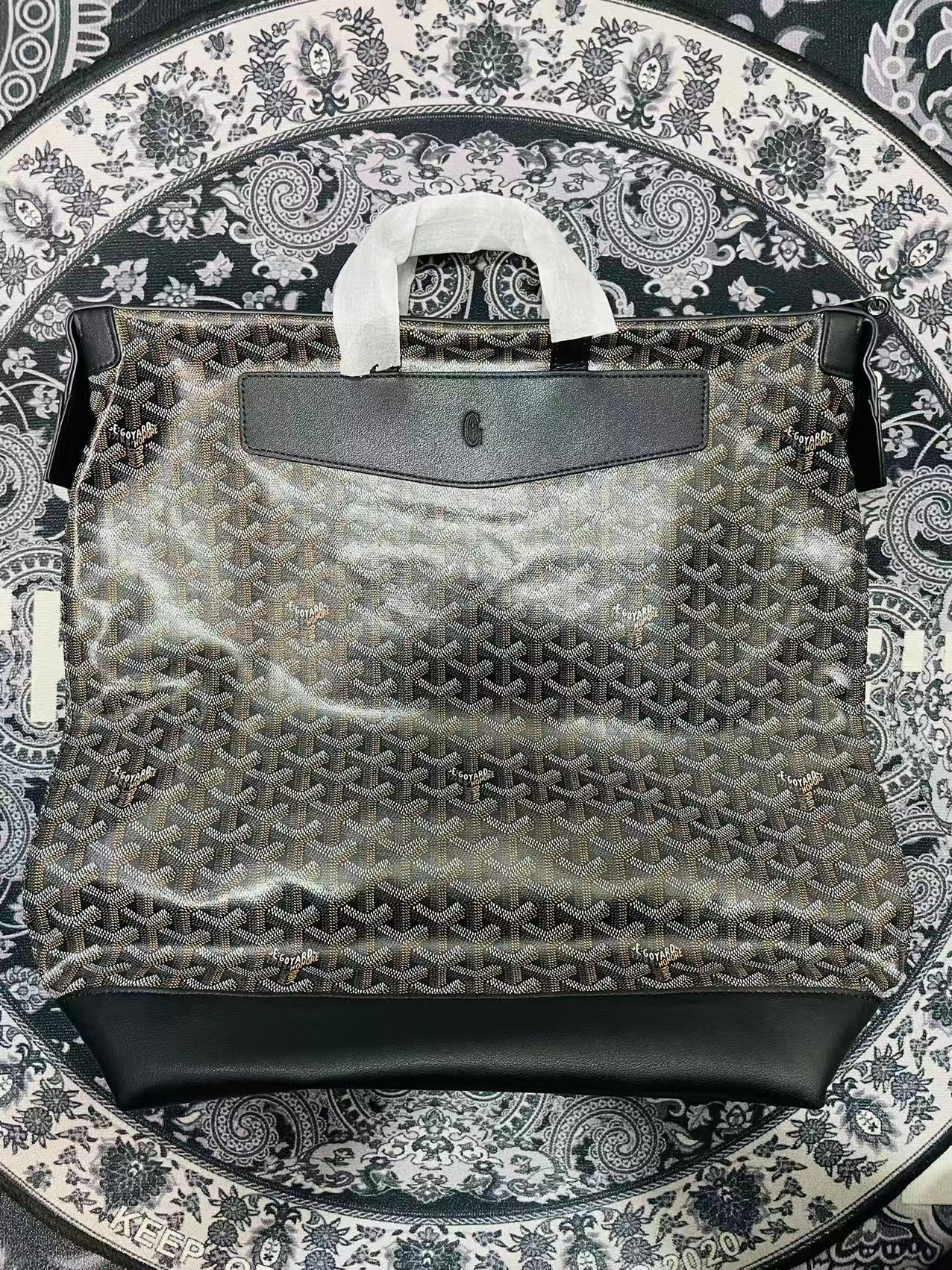 64374ded1780e302b430d3bec581806d Bags Model 01 outfit style