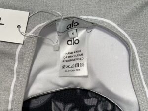 Alo Set Grey outfit style