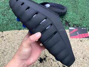 Nike Mind 001 SlideFragment Black detail view